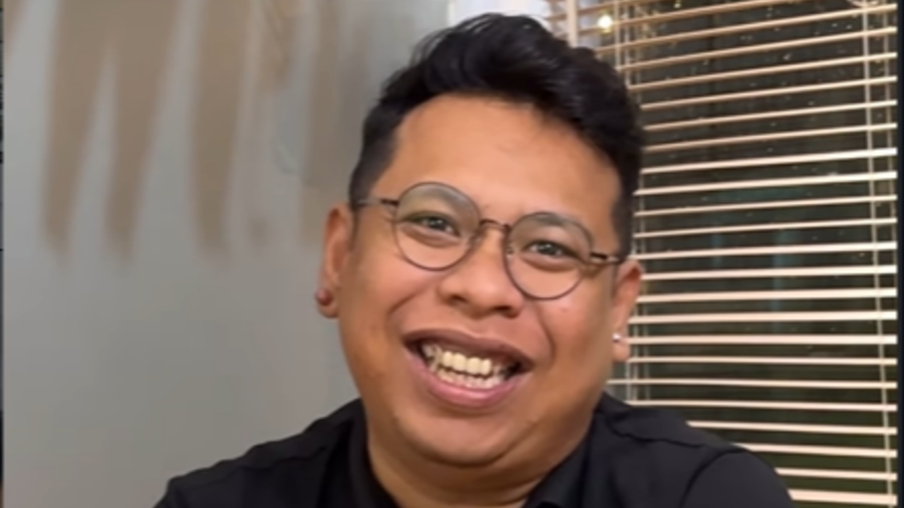 Di balik indahnya, ada warga yang masih berjuang hidup layak.